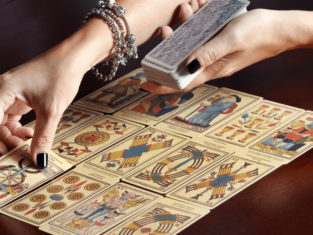 Descubra o Tarô Terapêutico: Princípios e&nbsp;Benefícios